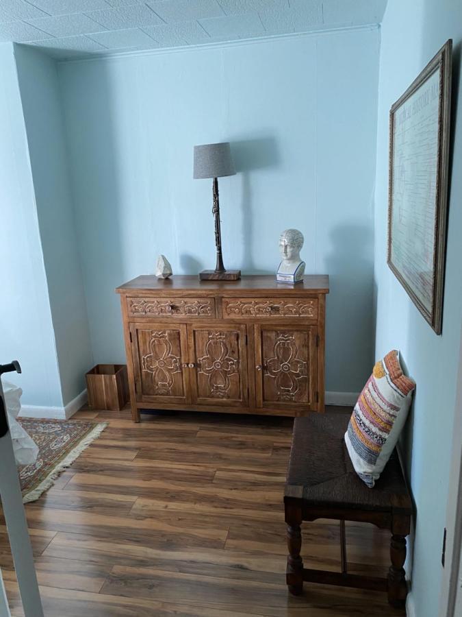 Boho-Chic Travel Pad - Unit 2 Apartment Bloomington Exterior photo